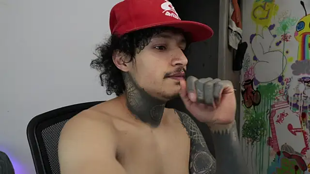 Snapshot of trieone chatting on February 19, 2026, 1:57 am trieone online show from February 19, 2026, 1:57 am