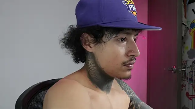 trieone online show from April 10, 2026, 2:24 pm