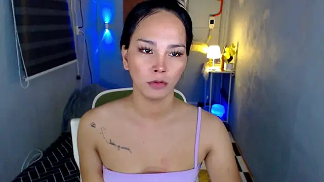 Snapshot of urnaughtydolly69 chatting on July 13, 2026, 11:42 am urnaughtydolly69 online show from July 13, 2026, 11:42 am