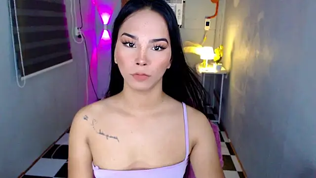 Snapshot of urnaughtydolly69 chatting on June 26, 2026, 11:27 am urnaughtydolly69 online show from June 26, 2026, 11:27 am
