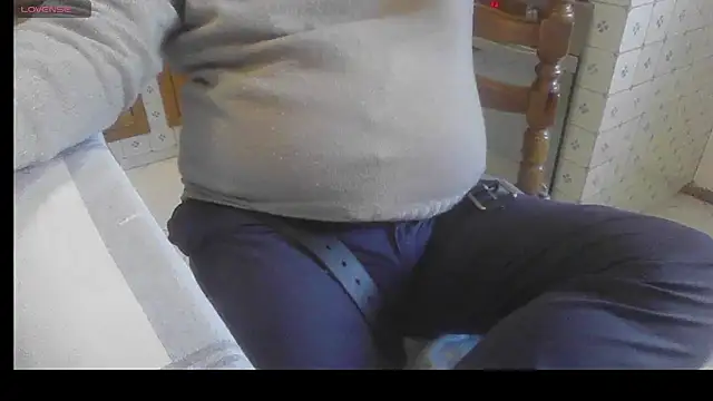 polloiw online show from February 2, 2026, 11:42 am