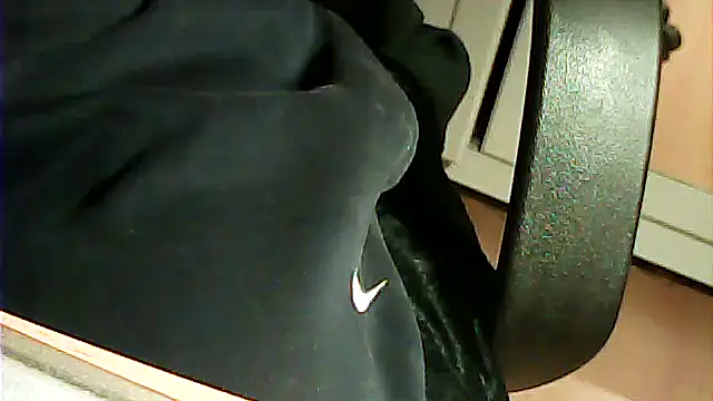 Snapshot of kalinixta chatting on September 9, 2025, 5:44 pm kalinixta online show from September 9, 2025, 5:44 pm