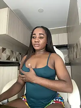 cristaaalclocks1 online show from February 26, 2025, 4:38 pm