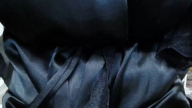 Mika Passion online show from February 25, 2026, 8:14 am