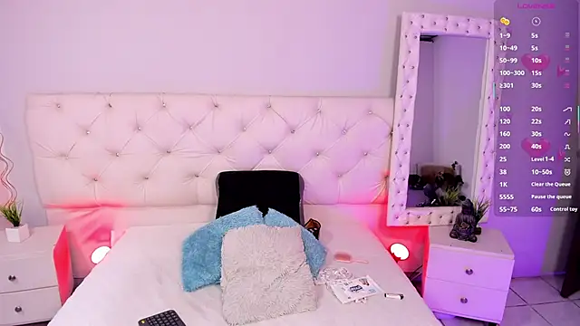 Snapshot of ximena_slut_21 chatting on October 2, 2025, 4:05 am ximena slut 21 online show from October 2, 2025, 4:05 am