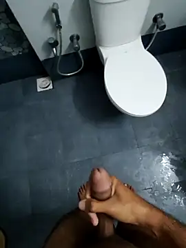 GUJJU GUJARATI online show from October 27, 2025, 11:33 am