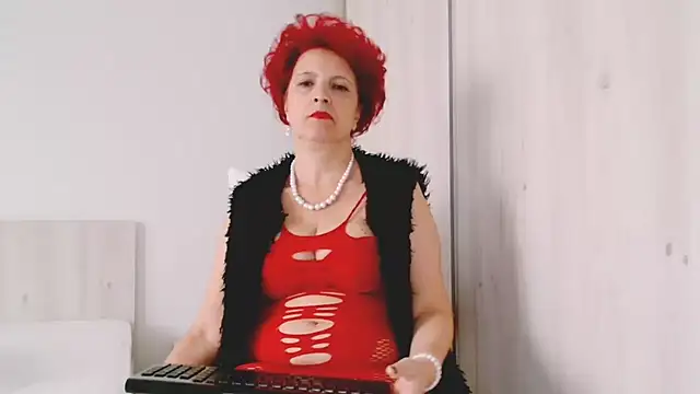 MilfSupreme online show from October 2, 2025, 11:35 am