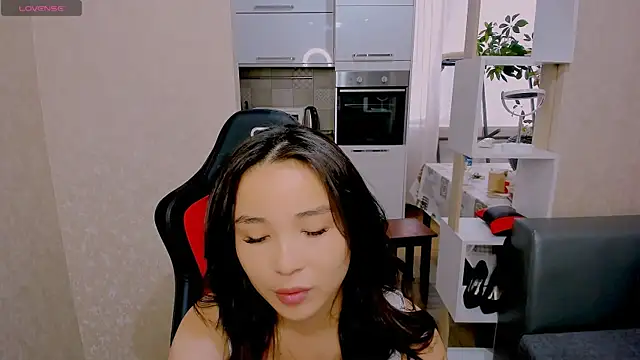 Snapshot of AyaMoon chatting on September 29, 2025, 4:30 am AyaMoon online show from September 29, 2025, 4:30 am