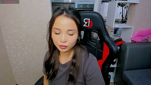 Snapshot of AyaMoon chatting on September 23, 2025, 5:36 am AyaMoon online show from September 23, 2025, 5:36 am