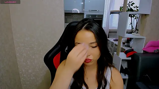 Snapshot of AyaMoon chatting on September 25, 2025, 4:40 am AyaMoon online show from September 25, 2025, 4:40 am