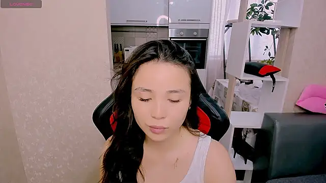 Snapshot of AyaMoon chatting on October 15, 2025, 4:55 am AyaMoon online show from October 15, 2025, 4:55 am