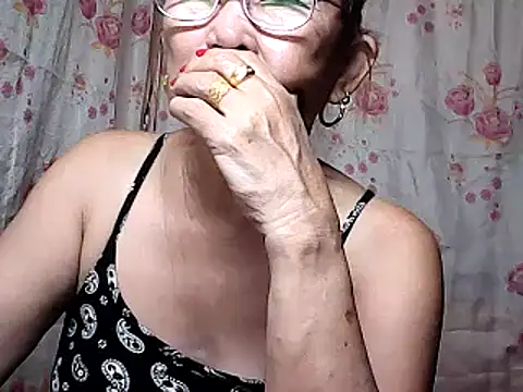 Snapshot of hotwetgran chatting on March 12, 2025, 11:22 pm hotwetgran online show from March 12, 2025, 11:22 pm