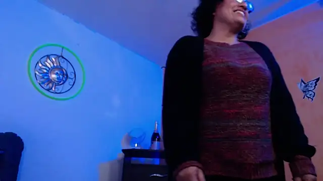 Snapshot of scarlet_wet chatting on March 11, 2025, 1:48 am scarlet wet online show from March 11, 2025, 1:48 am