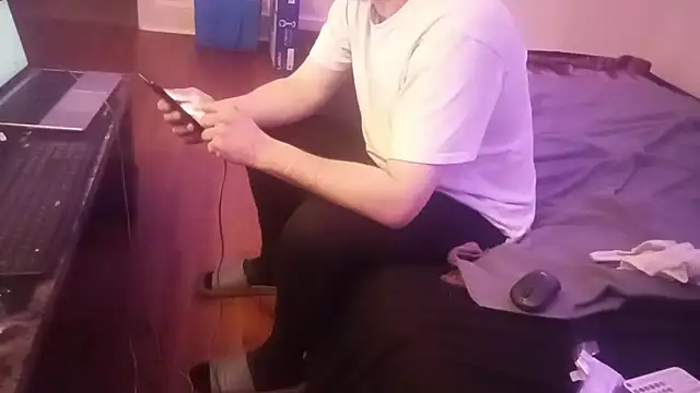 Kitrider online show from March 16, 2026, 2:52 am