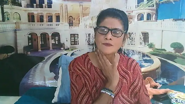 Snapshot of IndianAllure chatting on June 17, 2026, 5:51 am IndianAllure online show from June 17, 2026, 5:51 am