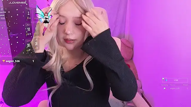 KuroChan420 online show from September 14, 2025, 1:17 am