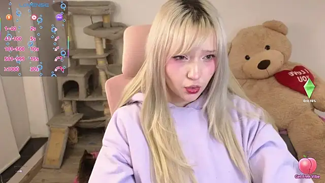 KuroChan420 online show from February 7, 2026, 3:14 am