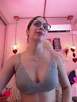 Zoe Bae online show from February 20, 2025, 12:41 am