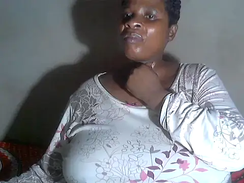 Choco-Coco10 online show from December 5, 2025, 4:00 am