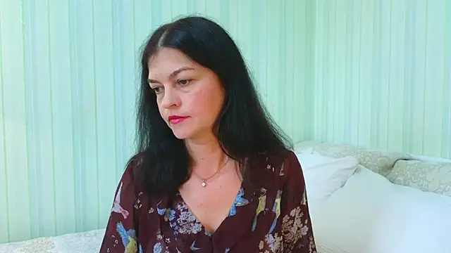 Lily  online show from July 21, 2026, 8:48 am