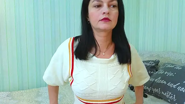  Lily  online show from March 4, 2026, 8:33 am