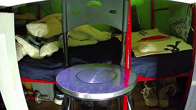 Walltaz online show from April 29, 2026, 4:16 am