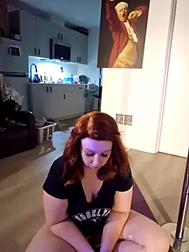 Snapshot of NikiFm chatting on October 1, 2025, 4:17 am NikiFm online show from October 1, 2025, 4:17 am