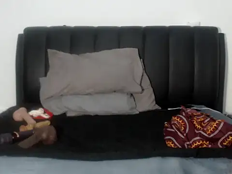 Snapshot of BigButtGodess chatting on October 16, 2025, 2:42 am BigButtGodess online show from October 16, 2025, 2:42 am