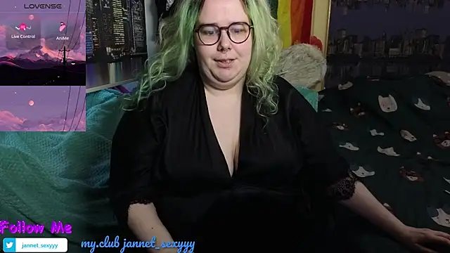 Snapshot of JannetPie chatting on September 23, 2025, 3:08 pm JannetPie online show from September 23, 2025, 3:08 pm