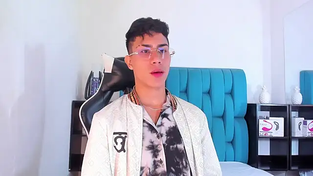 AlanNaughty online show from March 14, 2025, 7:55 pm