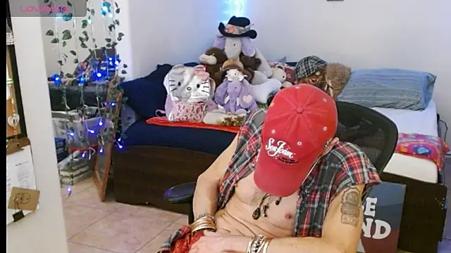 mycock2474u online show from March 17, 2025, 10:38 am