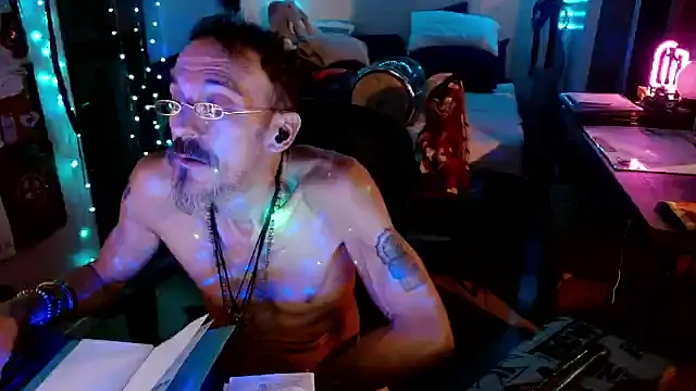 mycock2474u online show from September 27, 2025, 1:06 pm