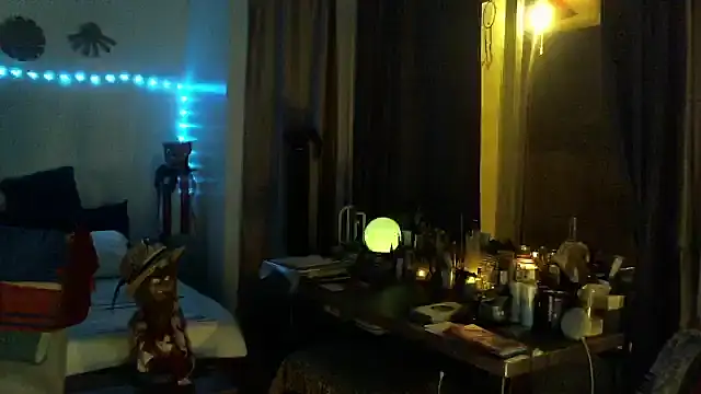 mycock2474u online show from October 4, 2025, 6:26 am