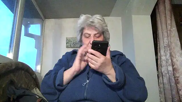 ExquisiteMature online show from April 10, 2026, 4:58 pm