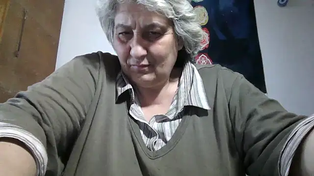 ExquisiteMature online show from April 17, 2026, 3:26 pm