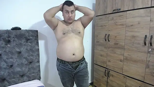 santi hothot online show from September 19, 2025, 7:18 pm