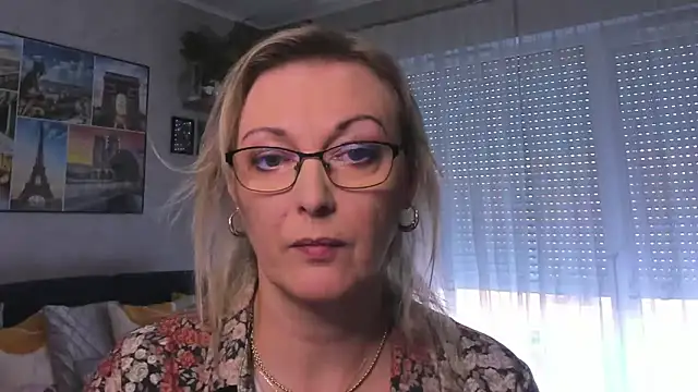 vanessa chat online show from February 24, 2025, 2:26 pm