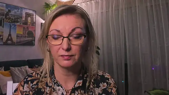 vanessa chat online show from February 27, 2025, 5:16 pm