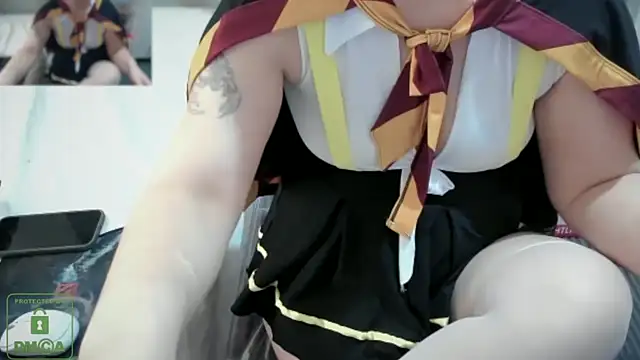 bisexyelizz online show from December 19, 2025, 1:35 pm