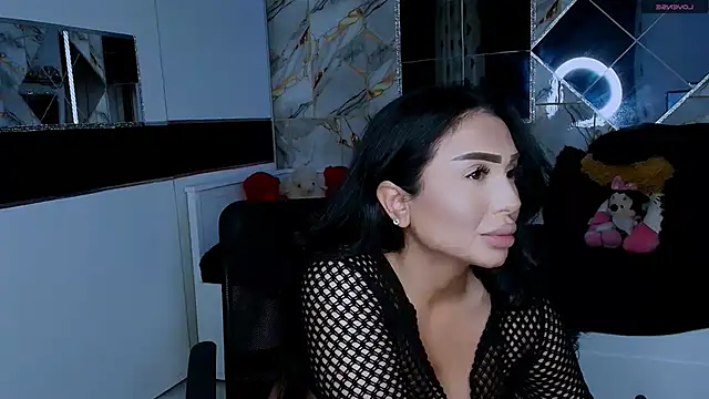 Snapshot of mistress_meryem chatting on October 24, 2025, 11:04 pm mistress meryem online show from October 24, 2025, 11:04 pm