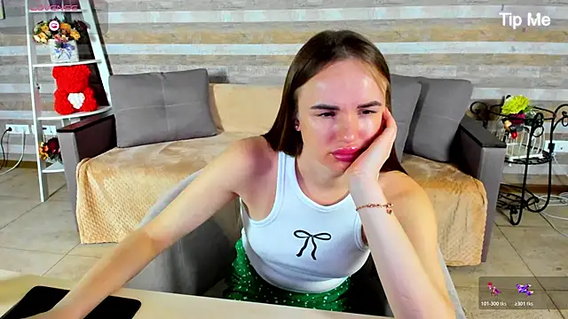 Snapshot of SusanSmit chatting on October 30, 2025, 7:00 pm SusanSmit online show from October 30, 2025, 7:00 pm