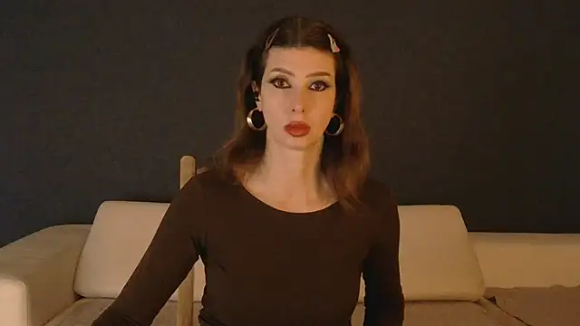 Snapshot of WhiteQueen888 chatting on October 16, 2025, 11:51 am WhiteQueen888 online show from October 16, 2025, 11:51 am