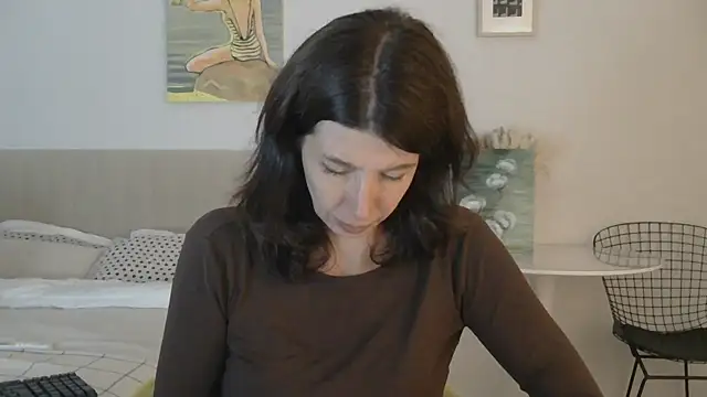 Snapshot of WhiteQueen888 chatting on July 13, 2026, 7:13 pm WhiteQueen888 online show from July 13, 2026, 7:13 pm