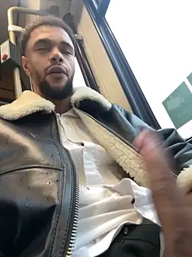 Snapshot of Lionayowe chatting on November 1, 2025, 7:46 am Lionayowe online show from November 1, 2025, 7:46 am