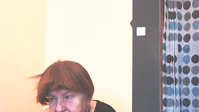 Snapshot of MioritaHard chatting on January 18, 2026, 10:29 am MioritaHard online show from January 18, 2026, 10:29 am