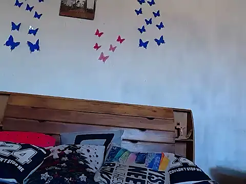 Princess Ariahsquirty online show from October 7, 2025, 8:37 am