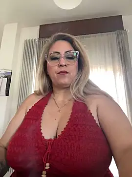 x elena x online show from March 17, 2025, 9:33 am