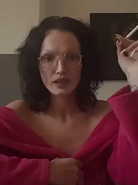 Snapshot of denisestar10 chatting on January 10, 2025, 3:37 pm denisestar10 online show from January 10, 2025, 3:37 pm