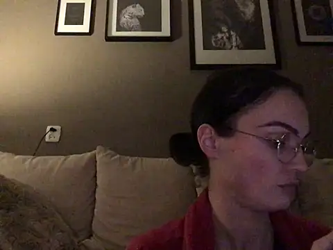 Snapshot of denisestar10 chatting on January 23, 2025, 6:03 pm denisestar10 online show from January 23, 2025, 6:03 pm