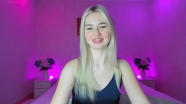 Snapshot of AnnaCarrera chatting on January 16, 2025, 5:44 pm AnnaCarrera online show from January 16, 2025, 5:44 pm